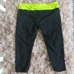 Under Armour yoga capris